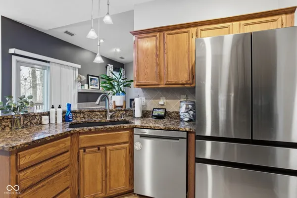 $385,000 | 596 Burr Oak Drive, Carmel, IN 46032