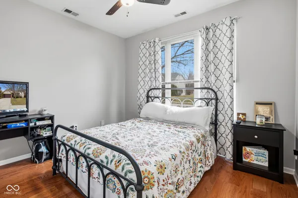 $385,000 | 596 Burr Oak Drive, Carmel, IN 46032