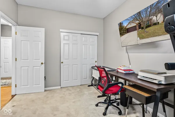 $385,000 | 596 Burr Oak Drive, Carmel, IN 46032