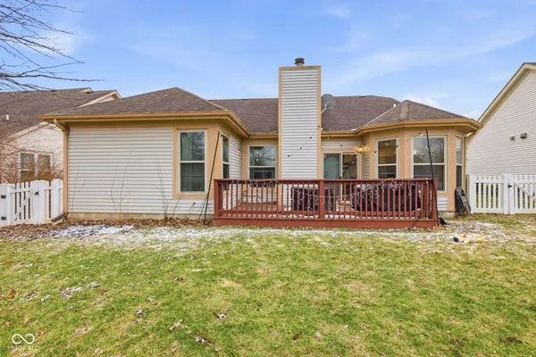 $385,000 | 596 Burr Oak Drive, Carmel, IN 46032