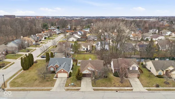 $385,000 | 596 Burr Oak Drive, Carmel, IN 46032