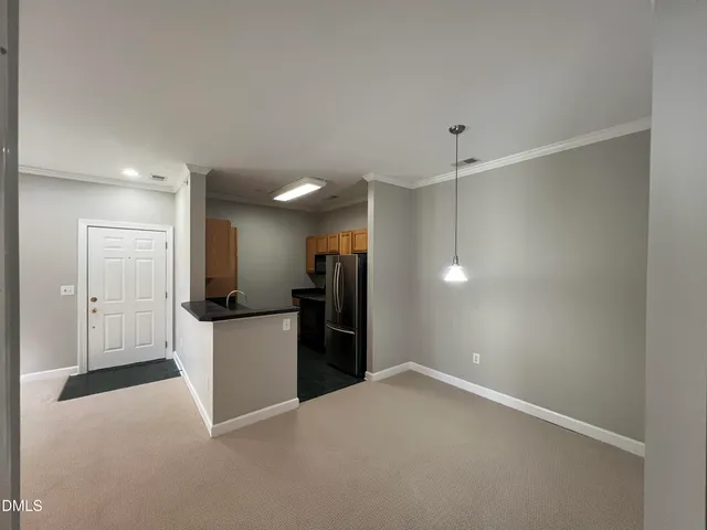 $1,450 | 522 Aberdeen Drive, Chapel Hill, NC 27516