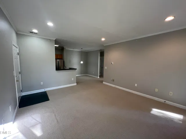 $1,450 | 522 Aberdeen Drive, Chapel Hill, NC 27516