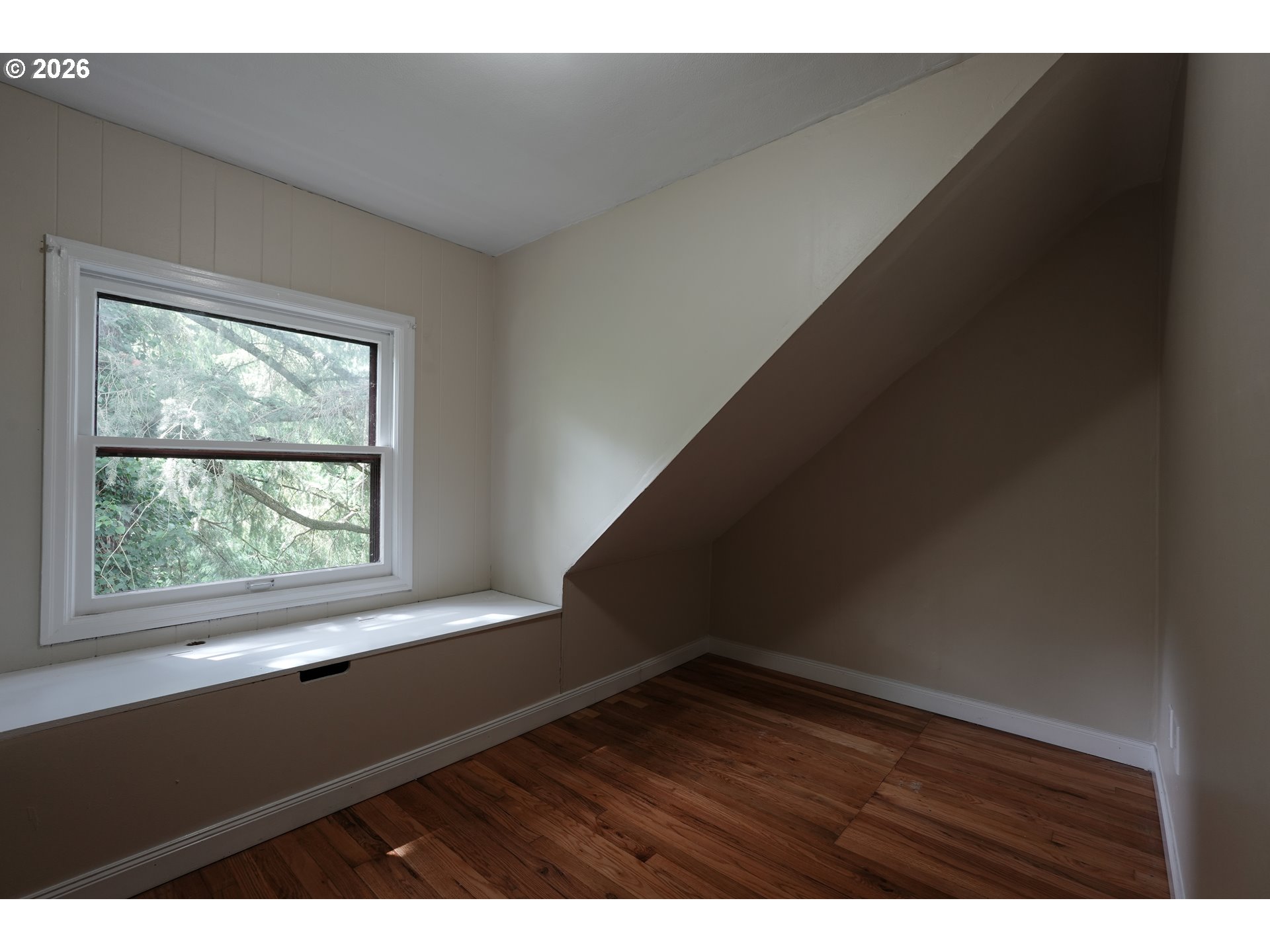 7925 Southwest 11th Avenue Portland, OR 97219 - Photo 25 of 39