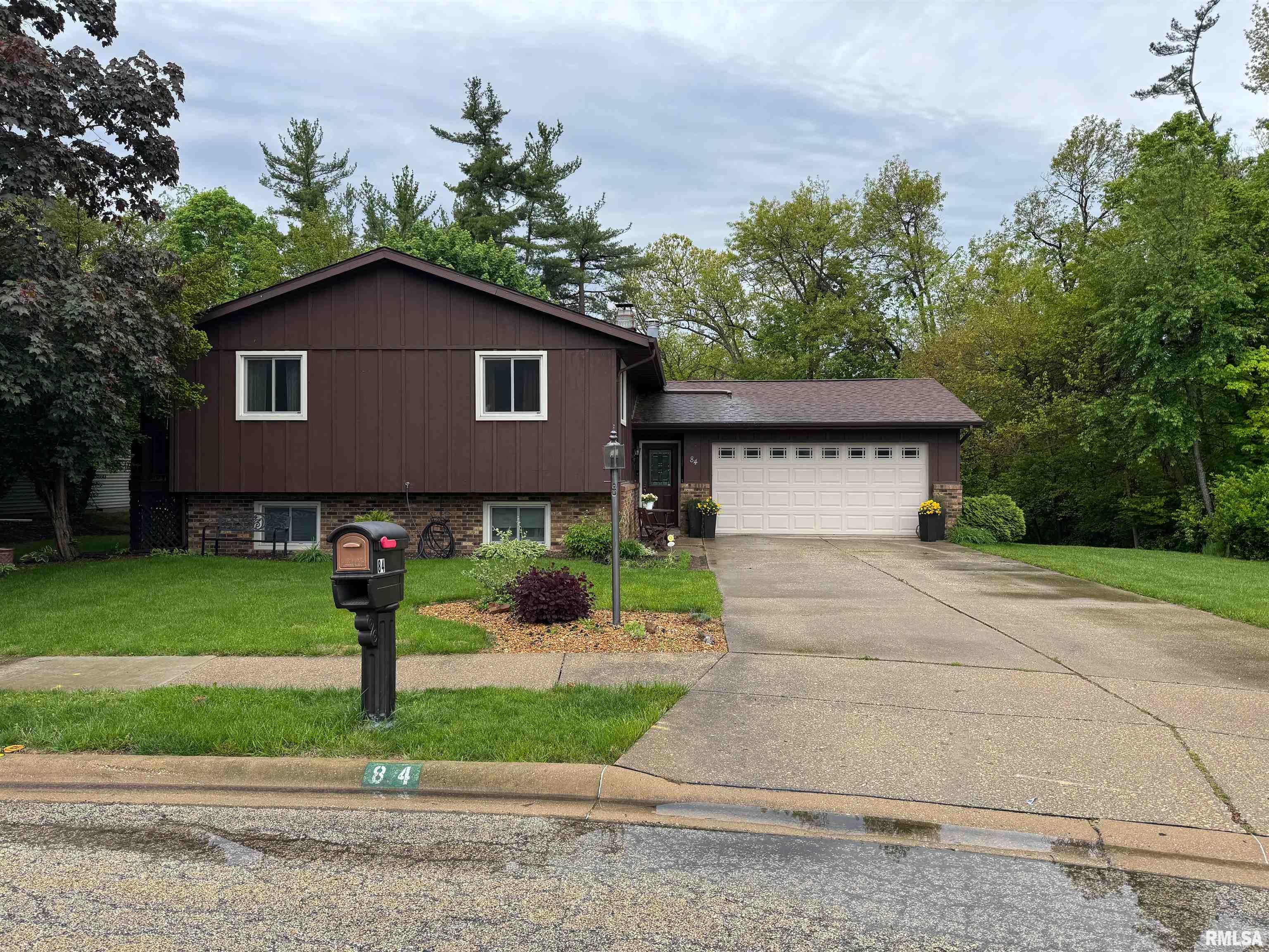 84 Spruce Street Morton, IL 61550 - Photo 1 of 1