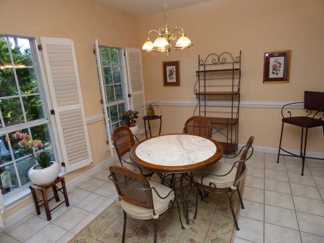 112 Dewitt Circle Daphne, AL 36526 - Photo 9 of 28 breakfast dining