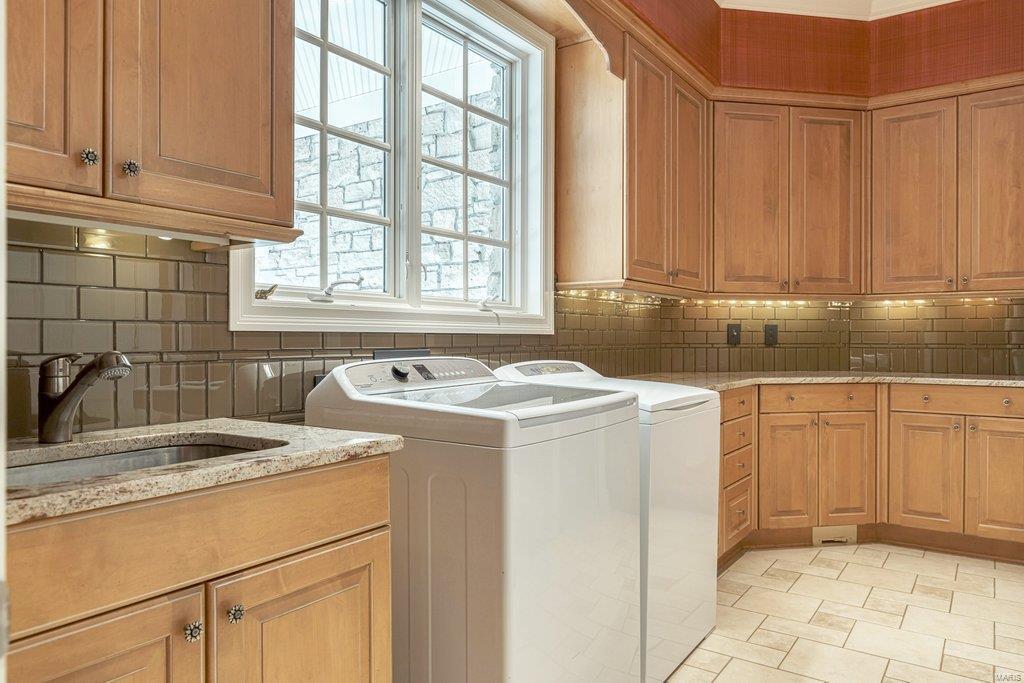 8 Upper Whitmoor Drive Weldon Spring, MO 63304 - Photo 54 of 96