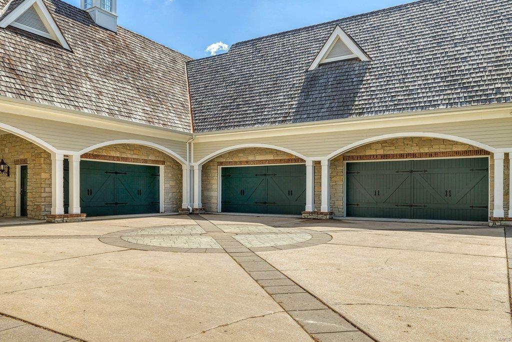 8 Upper Whitmoor Drive Weldon Spring, MO 63304 - Photo 9 of 96