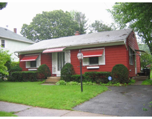 27 Boyer Street Springfield, MA 01109 - Photo 1 of 6