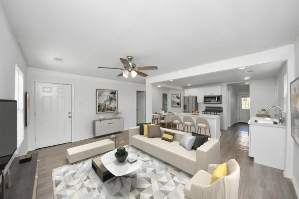 $1,850 | 7004 Conley Street, Houston, TX 77021