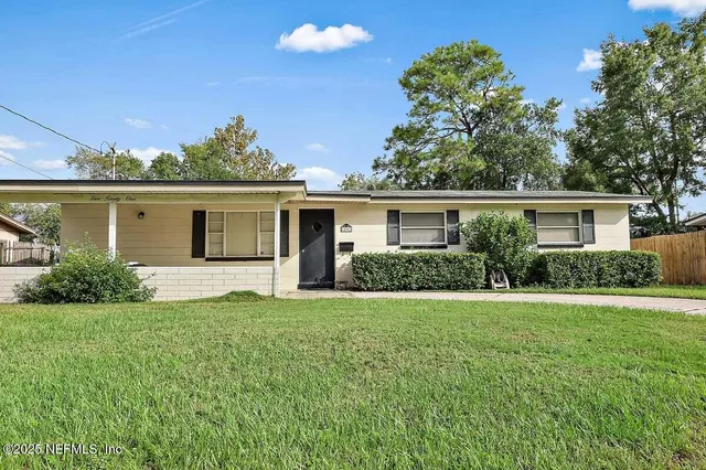 $249,000 | 591 Clermont Avenue South, Orange Park, FL 32073