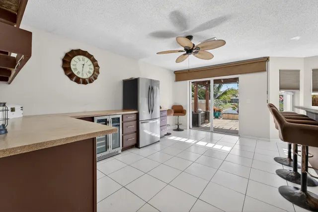 $525,000 | 3944 Crescent Creek Drive, Coconut Creek, FL 33073