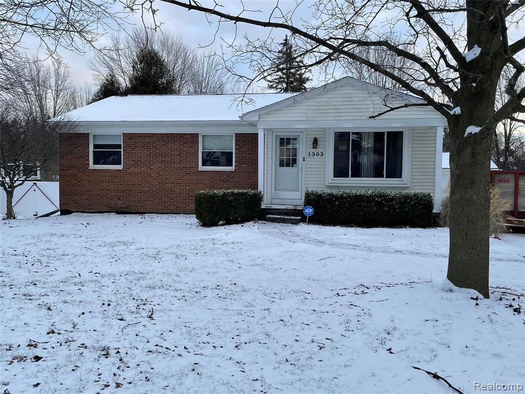 1303 Grace Avenue Rochester Hills, MI 48309 - Photo 1 of 2