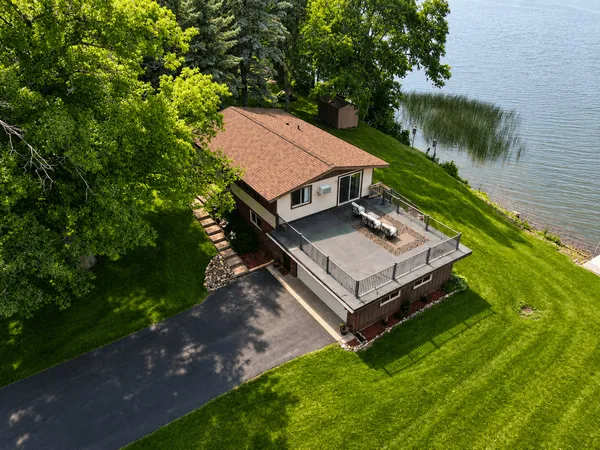 $440,000 | 71618 County State Aid Highway 18, Dassel, MN 55325