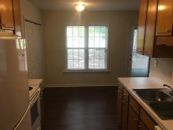 $1,600 | 102 Gracie Lane, Clayton, NC 27520
