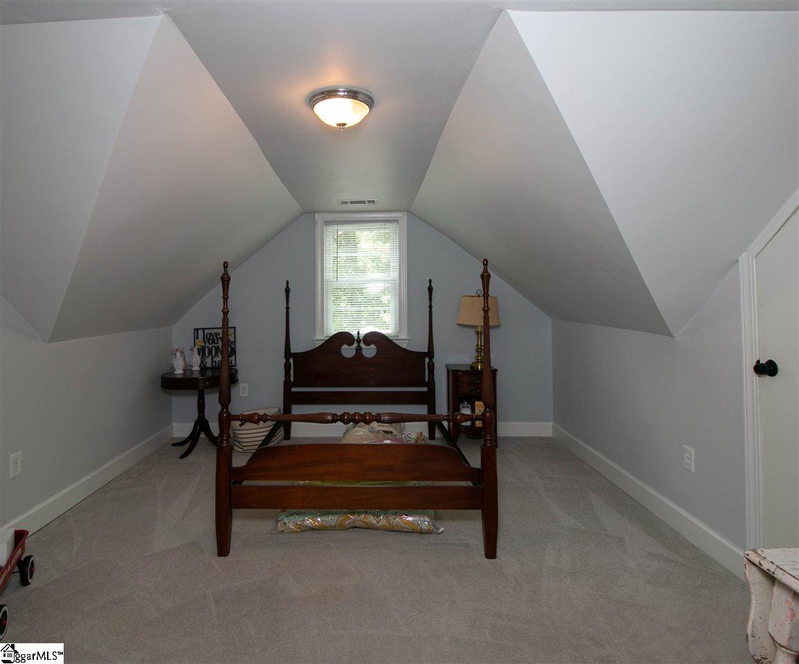 604 Cedar Street Clinton, SC 29325 - Photo 16 of 27