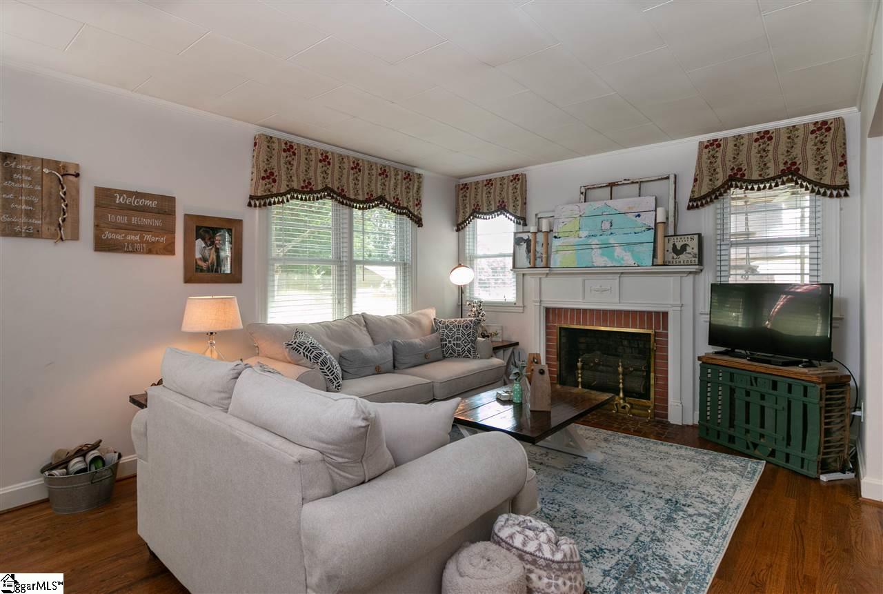 604 Cedar Street Clinton, SC 29325 - Photo 9 of 27