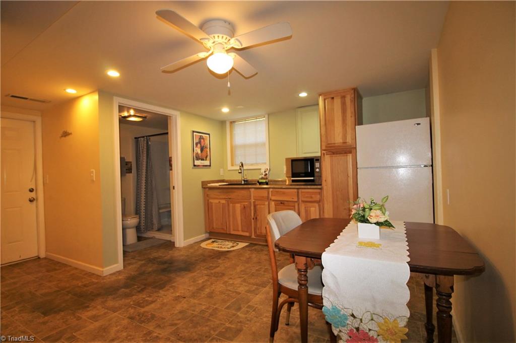4923 Aladdin Road Pfafftown, NC 27040 - Photo 22 of 26 Gallery Image 22