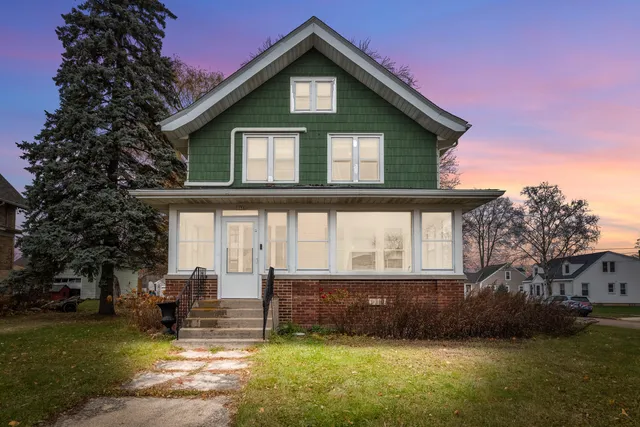 $2,700 | 1136 Fond Du Lac Avenue, Kewaskum, WI 53040