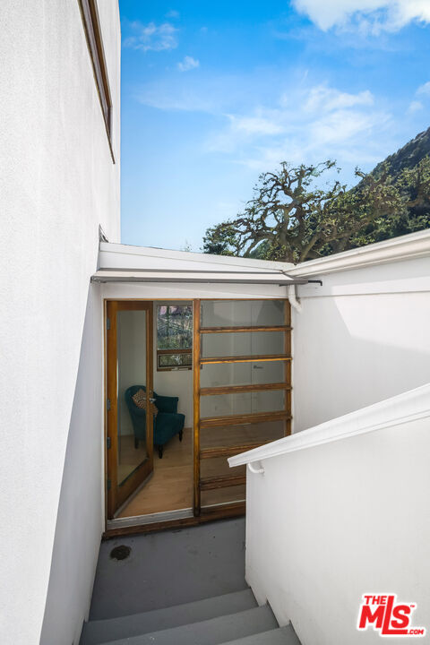 3600 Mandeville Canyon Road Los Angeles, CA 90049 - Photo 45 of 59