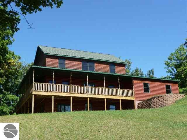 7816 West 12 Road Mesick, MI 49668 - Photo 1 of 14 1719650.JPG