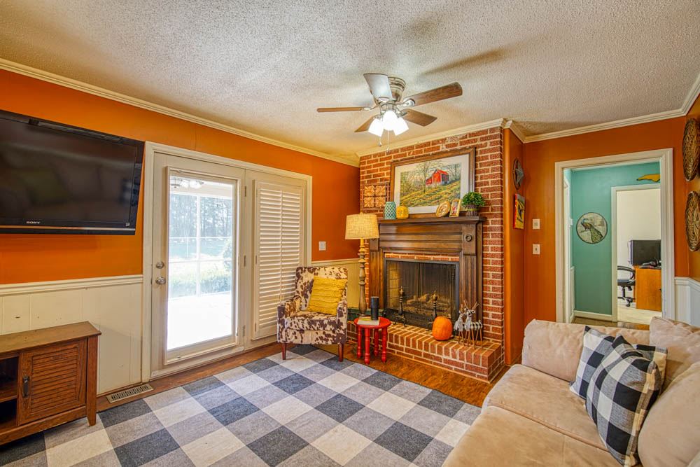 433 Grassy Pond Road Gaffney, SC 29341 - Photo 16 of 36