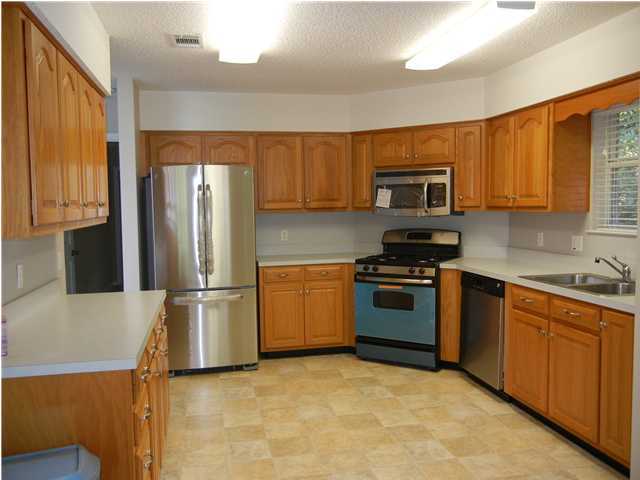 514 Nelson Point Road Niceville, FL 32578 - Photo 12 of 31 Gallery Image 12
