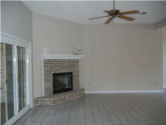 514 Nelson Point Road Niceville, FL 32578 - Photo 9 of 31 Gallery Image 9