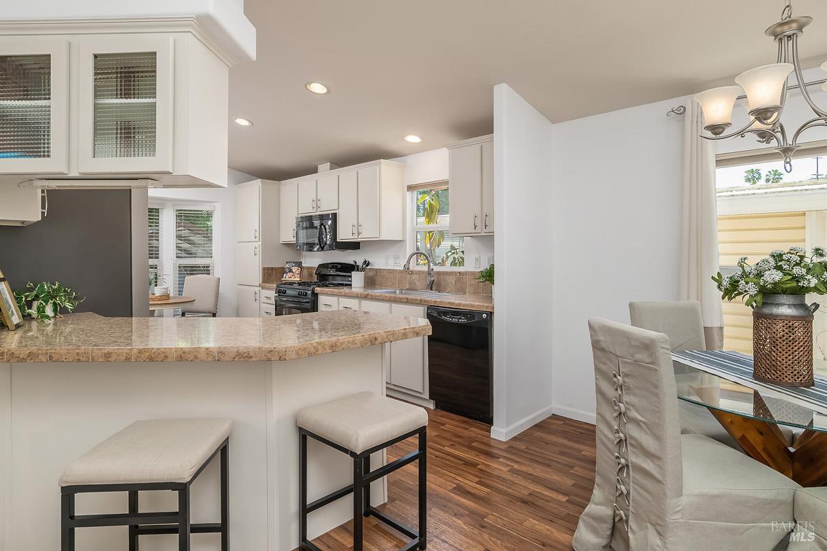 25 Oceano Place Novato, CA 94949 - Photo 12 of 34