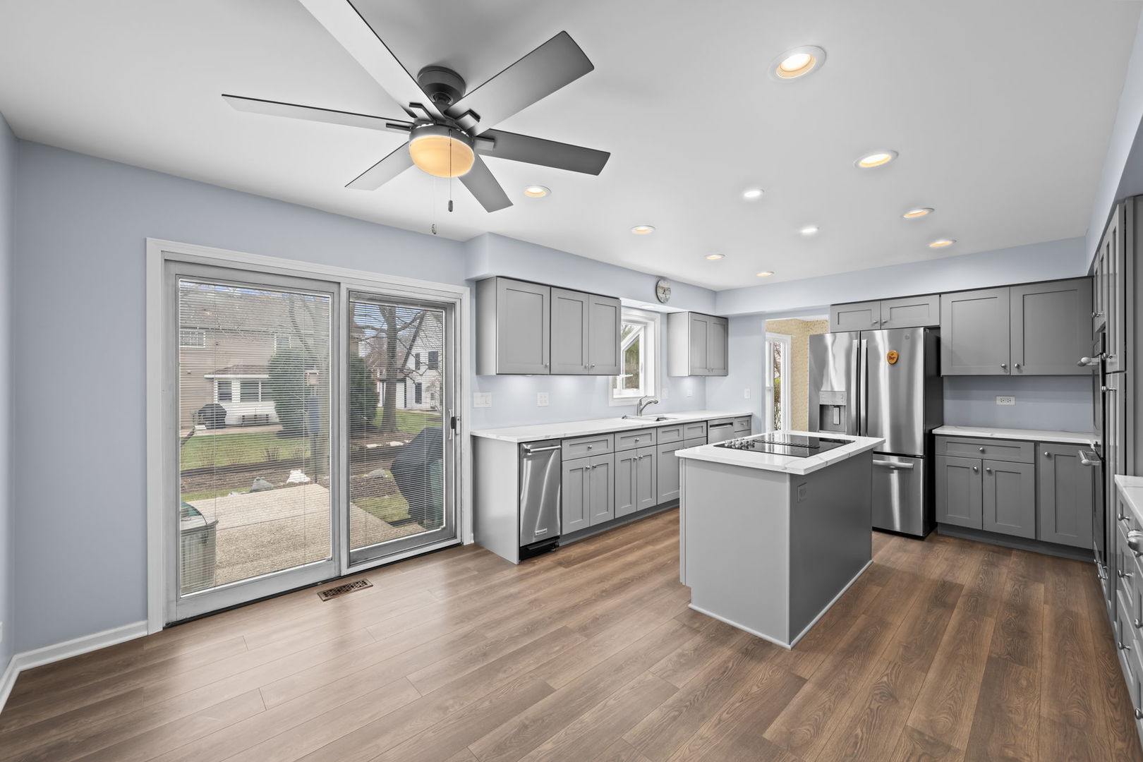 4217 North Ridge Avenue Arlington Heights, IL 60004 - Photo 16 of 44