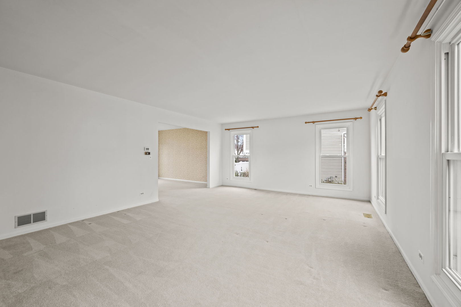 4217 North Ridge Avenue Arlington Heights, IL 60004 - Photo 7 of 44