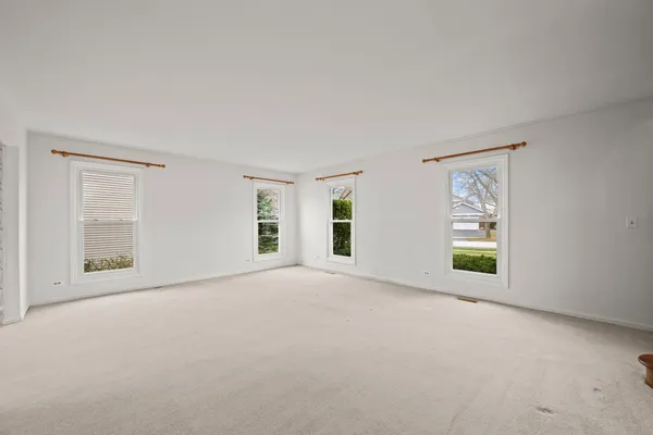 $650,000 | 4217 North Ridge Avenue, Arlington Heights, IL 60004