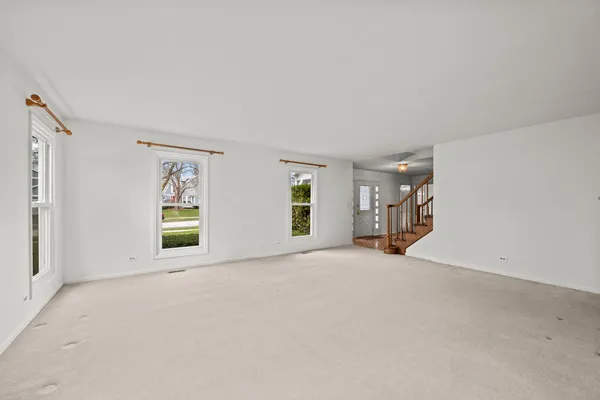 $650,000 | 4217 North Ridge Avenue, Arlington Heights, IL 60004