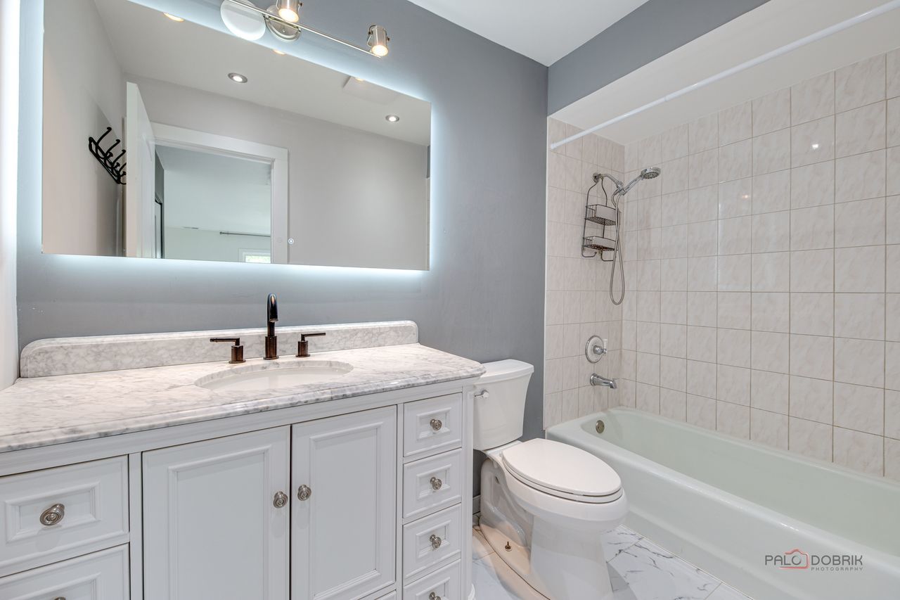 3300 North Carriageway Drive, Unit 317 Arlington Heights, IL 60004 - Photo 14 of 17