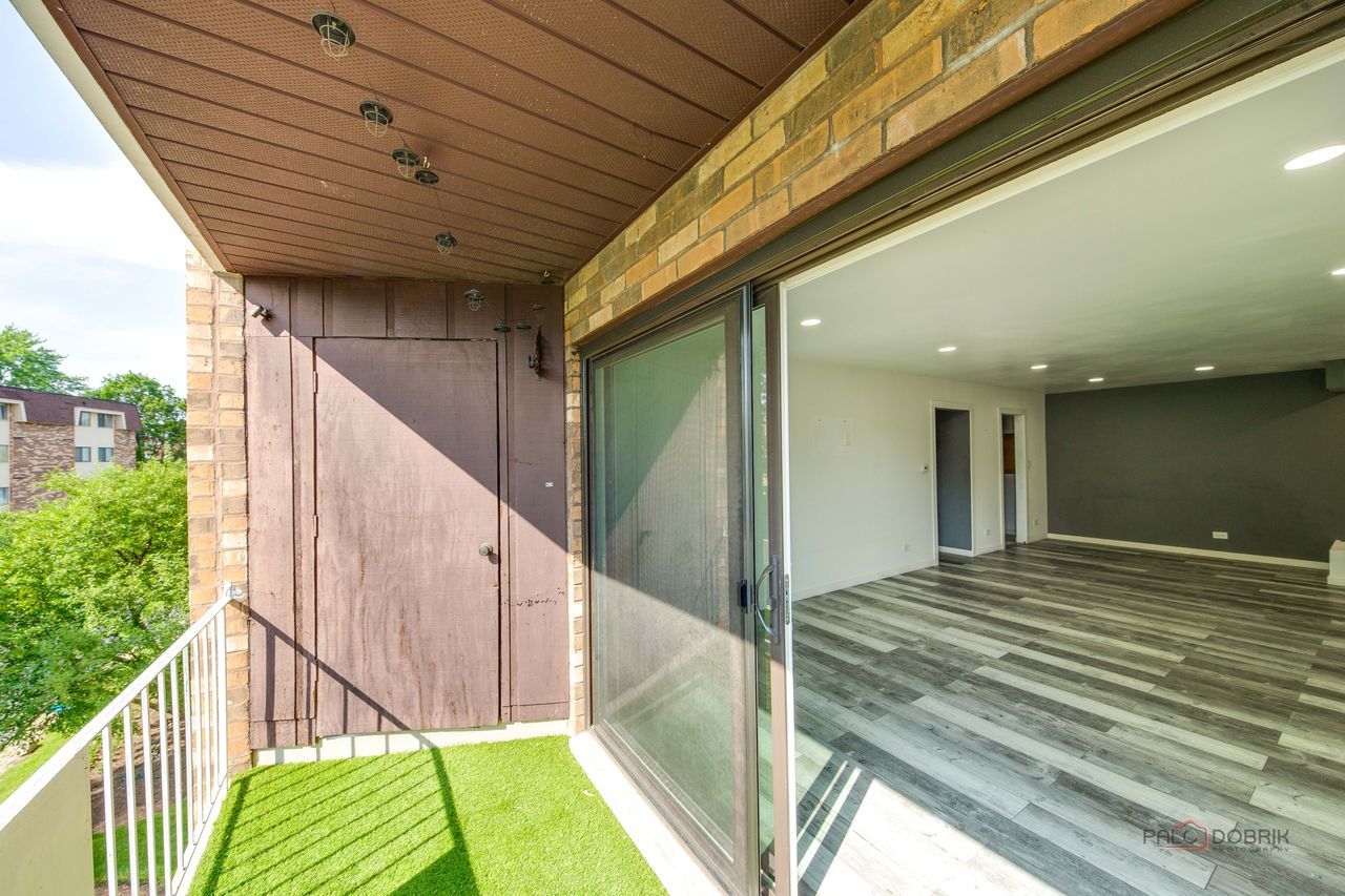 3300 North Carriageway Drive, Unit 317 Arlington Heights, IL 60004 - Photo 16 of 17