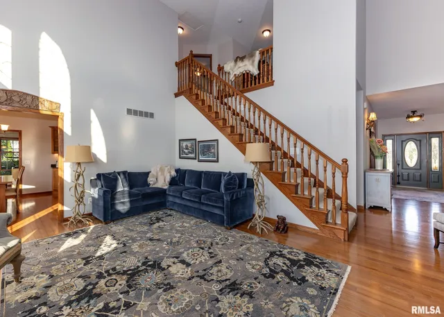 $749,000 | 28055 238th Street, Le Claire, IA 52753