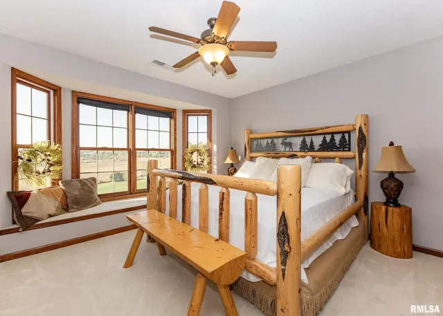 $749,000 | 28055 238th Street, Le Claire, IA 52753