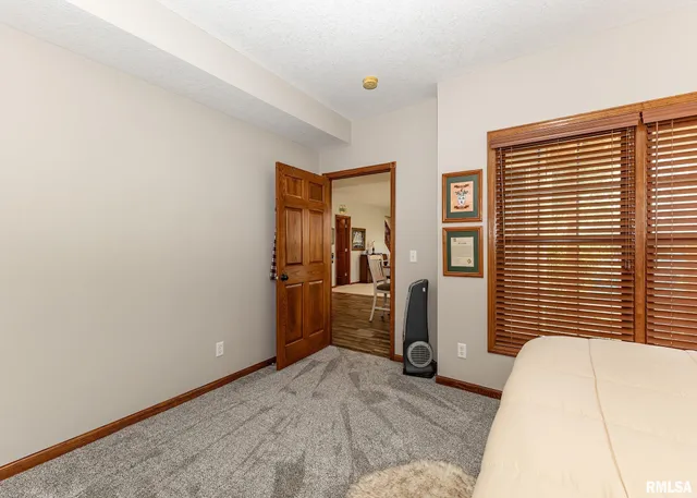 $749,000 | 28055 238th Street, Le Claire, IA 52753