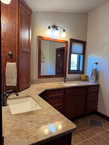 $739,000 | E7555 Ostrander Road, Weyauwega, WI 54983