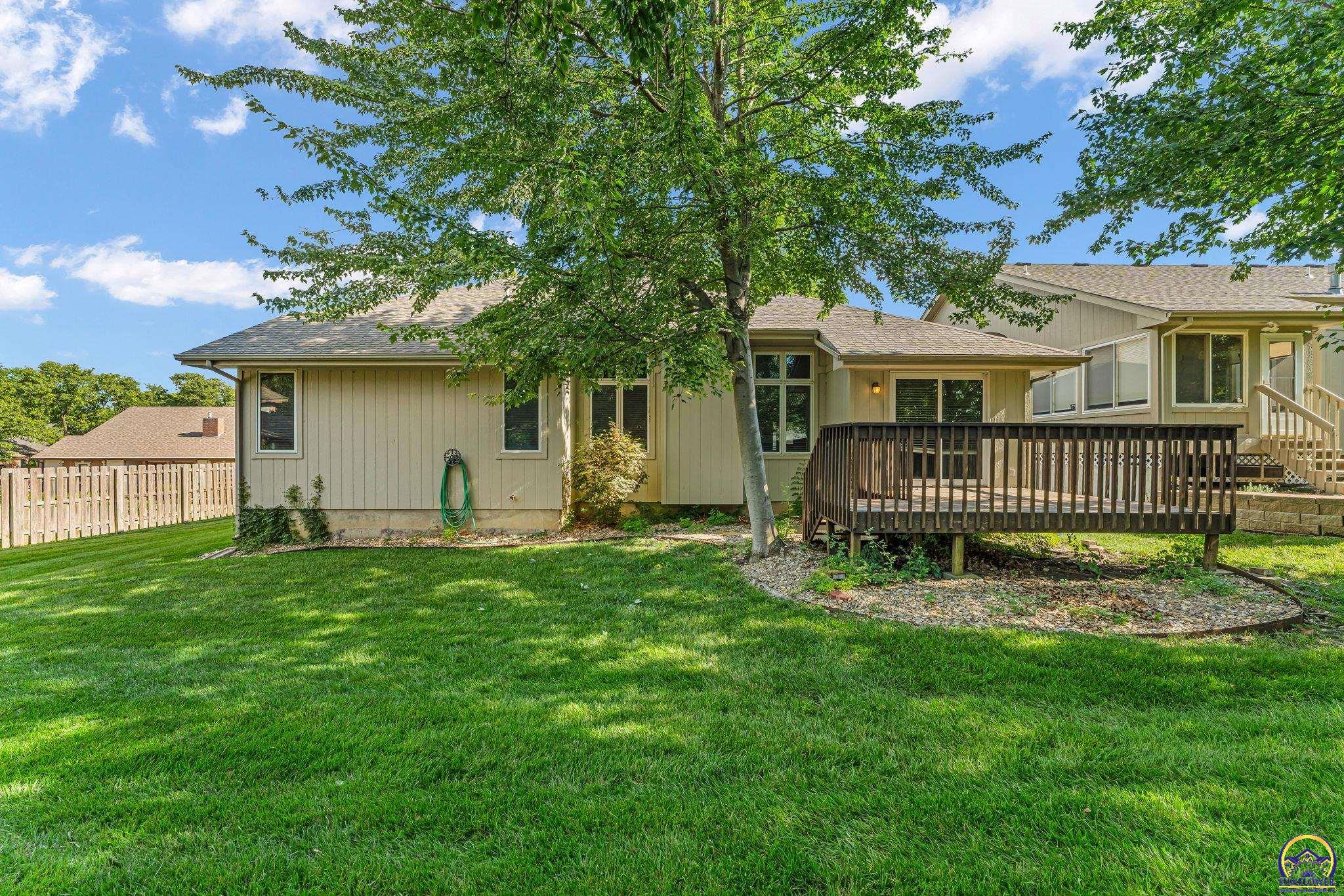 6400 Southwest Castle Lane Topeka, KS 66614 - Photo 32 of 36