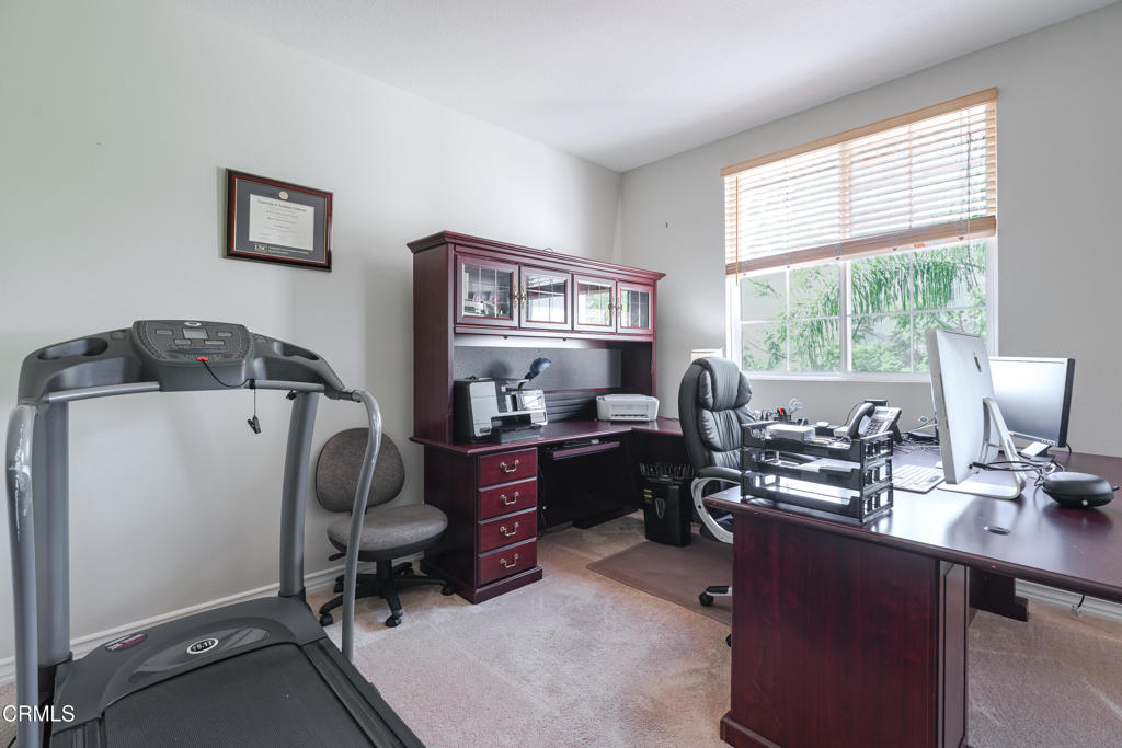 3751 North Hollingsworth Road Altadena, CA 91001 - Photo 29 of 40 Office/ Second Bedroom