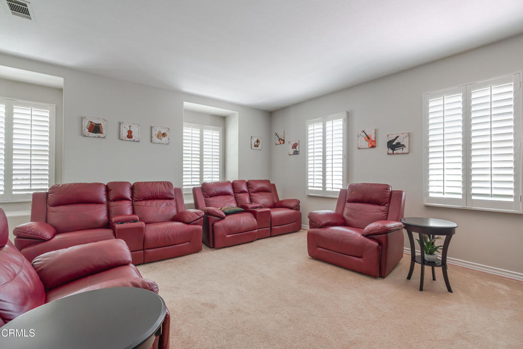 3751 North Hollingsworth Road Altadena, CA 91001 - Photo 34 of 40 Media Room/Fourth Bedroom Suite