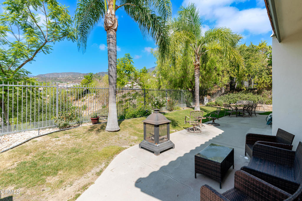 3751 North Hollingsworth Road Altadena, CA 91001 - Photo 39 of 40 Back Patio View