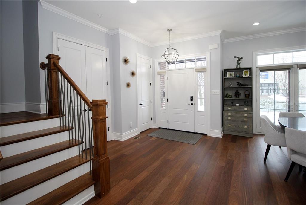 778 Washington Road Pittsburgh, PA 15228 - Photo 10 of 24 Gallery Image 10