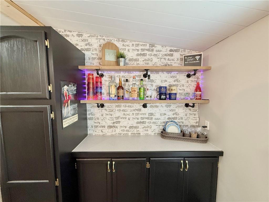 111 Racoon Court Gallatin, MO 64640 - Photo 11 of 26