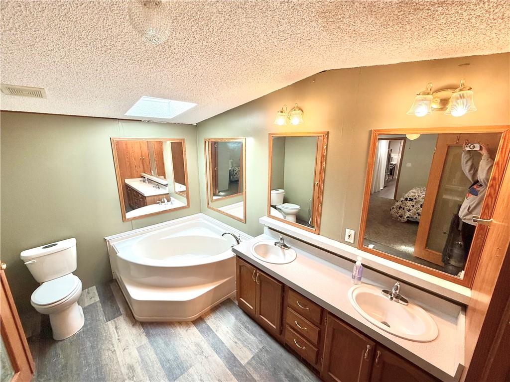 111 Racoon Court Gallatin, MO 64640 - Photo 14 of 26