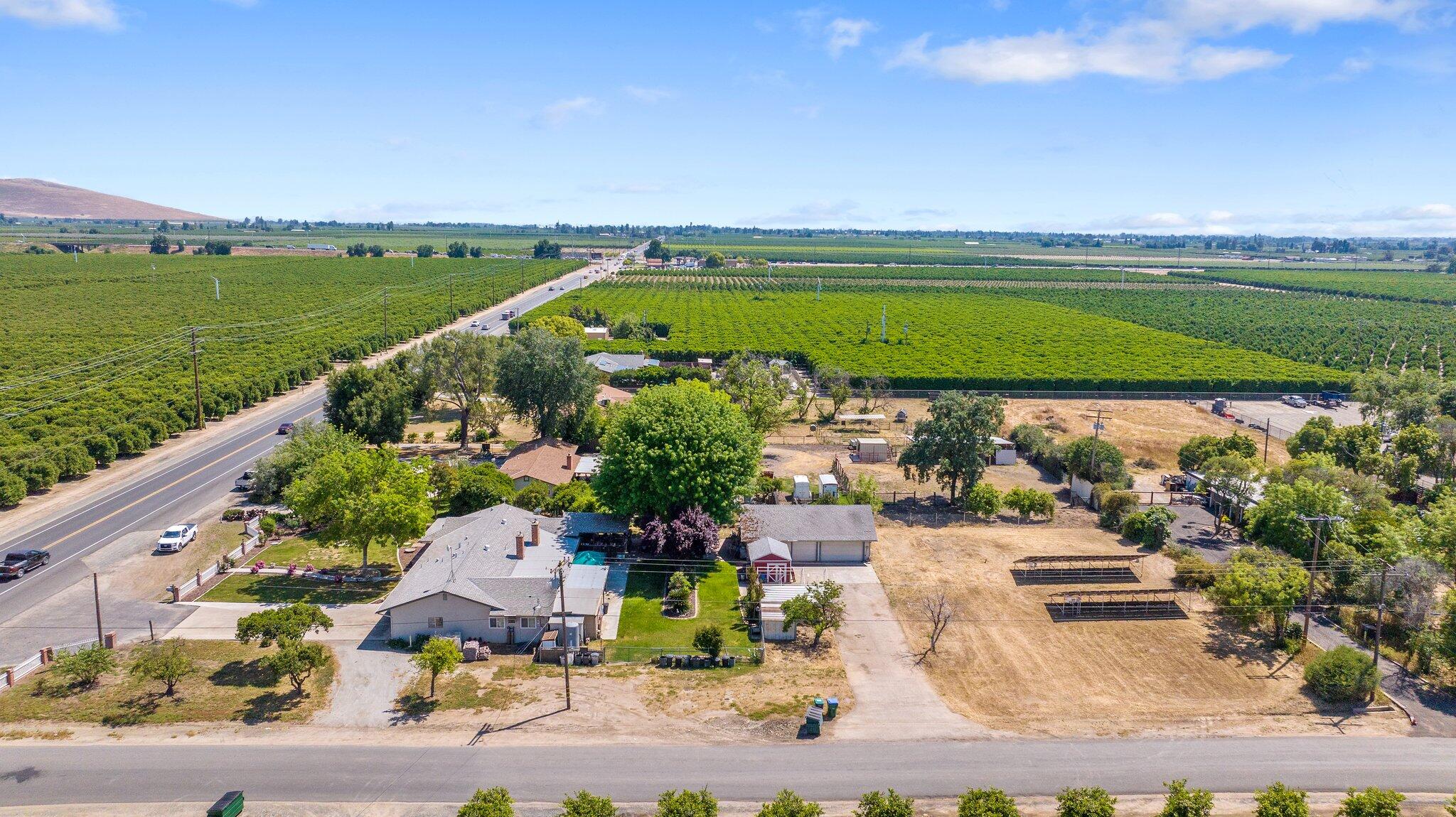 29979 Road 196 Exeter, CA 93221 - Photo 57 of 70 72-web-or-mls-DJI_20250429143611_0268_D