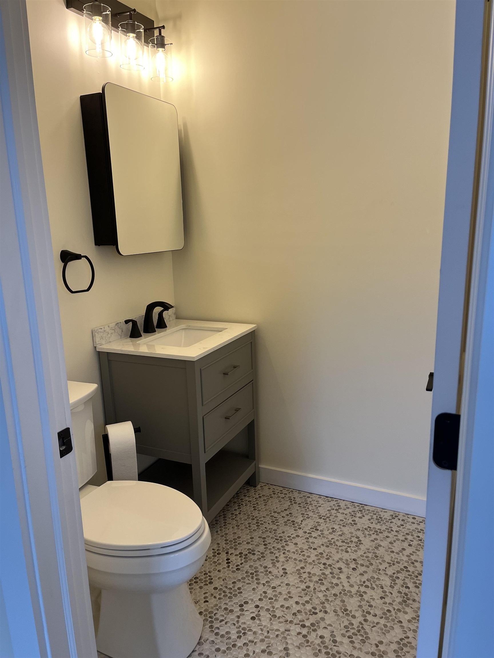 20 Gill Street Hampton, NH 03842 - Photo 13 of 19