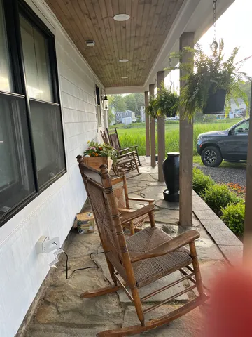 $3,275 | 20 Gill Street, Hampton, NH 03842