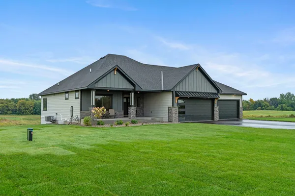 $1,250,000 | 19811 Jennady Ave Spring Lake, Jordan, MN 55352